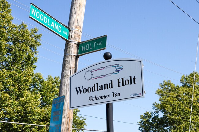 Woodland Holt is a Columbus neighborhood about 3 miles northwest of downtown.