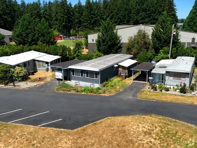 A row of great manufactured homes in the Central Lacey neighborhood.