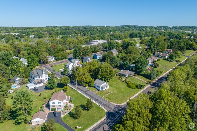 Homes on large lots in West Rockhill offer abundant privacy.