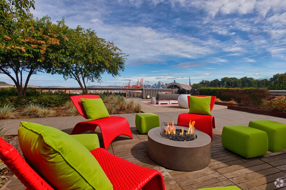 Youngstown Flats, Seattle, WA 98106 - photo 1