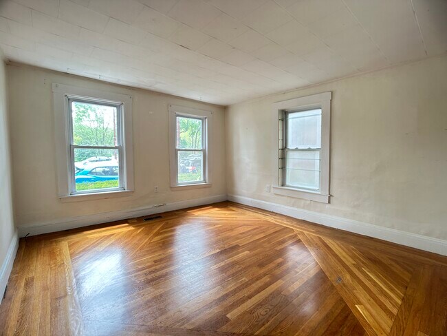 199 Mount Auburn St unit 1, Cambridge, MA 02138 - photo 3