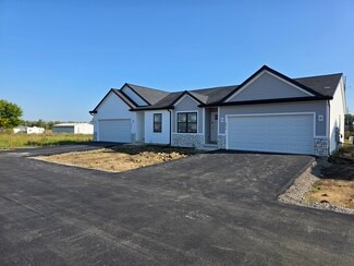 8028 Memorial Hwy Unit 8028, Ottawa Lake, MI 49267