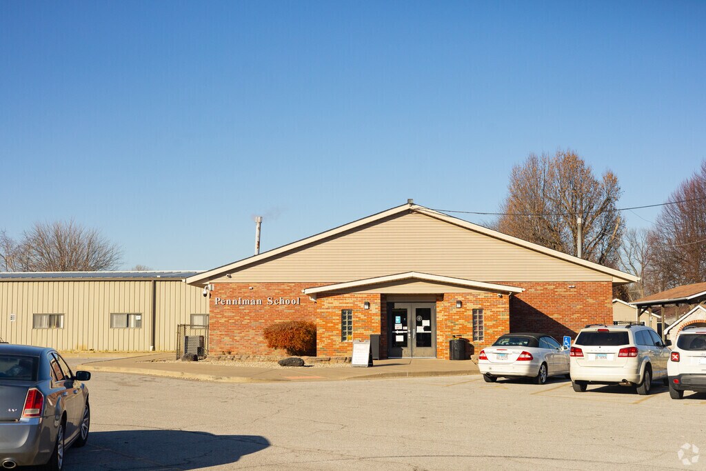 Penniman Elementary School provides education in 
Cahokia.