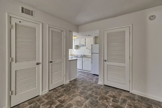 The Farrington, Columbia, SC 29210 - photo 2