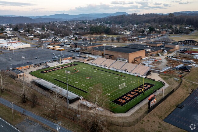 Elizabethton High School students can participate in the school's athletics programs.