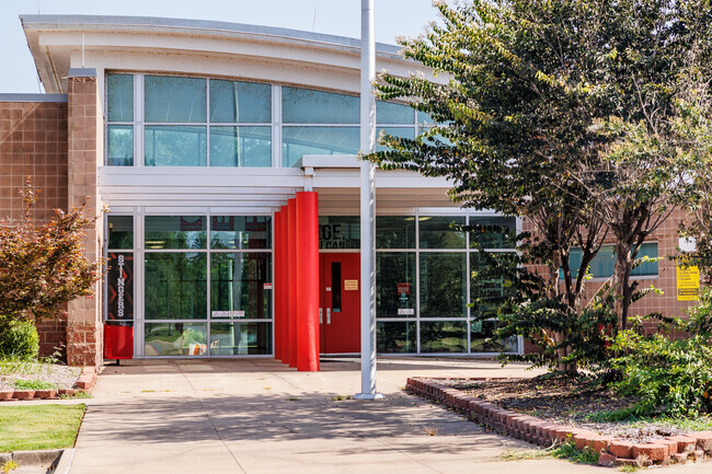 Maumelle Middle School students attend grades 6th through 8th.