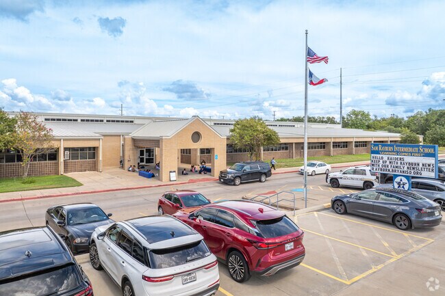 Sam Rayburn Middle School is a public school that serves a diverse student body.
