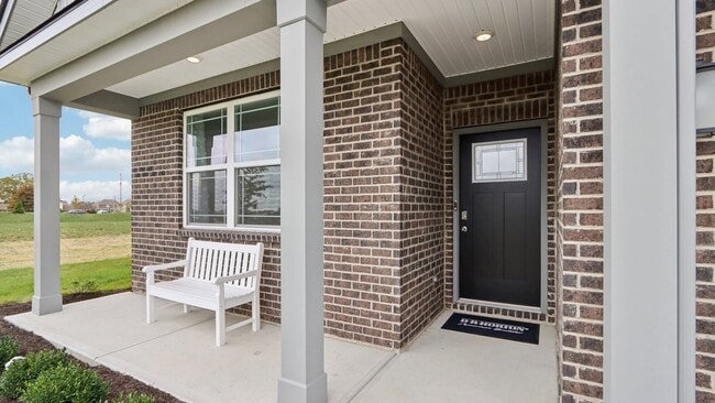 30 Benfield Dr, Whiteland, IN 46184 - photo 2