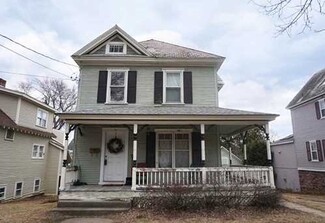 76 East Ave, Burlington, VT 05401