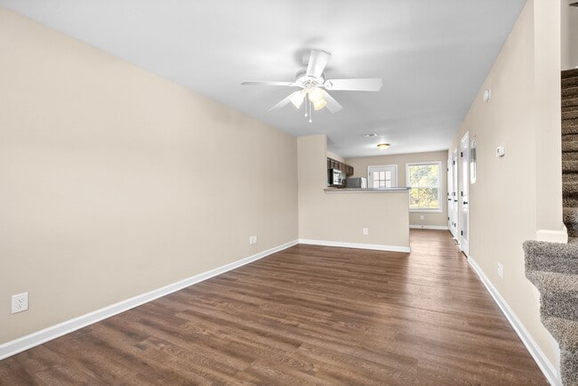 Rowand Ct - 310, Clarksville, TN 37042 - photo 4