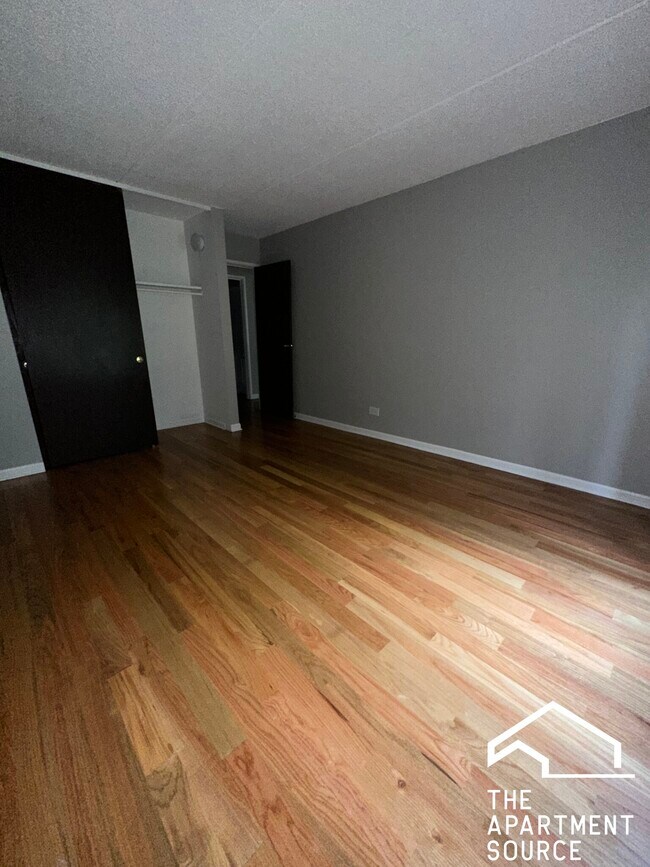 525 N Quentin Rd unit 104, Palatine, IL 60067 - photo 6