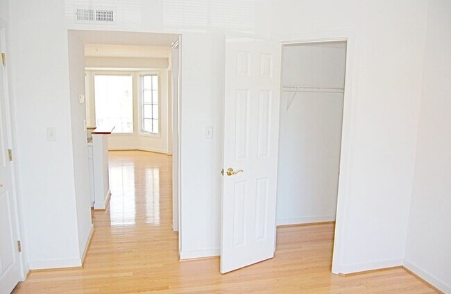 The Meriwether, Charlottesville, VA 22902 - photo 4