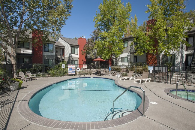 Eclipse 96, Fair Oaks, CA 95628 - photo 6