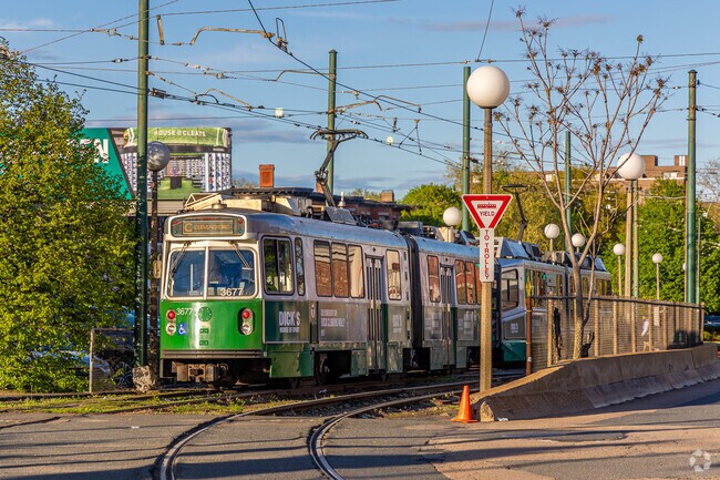 Commonwealth gives you easy access to nearby villages within the Green Line train.