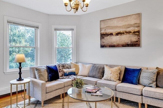 558 Washington St unit 2, Boston, MA 02111 - photo 7