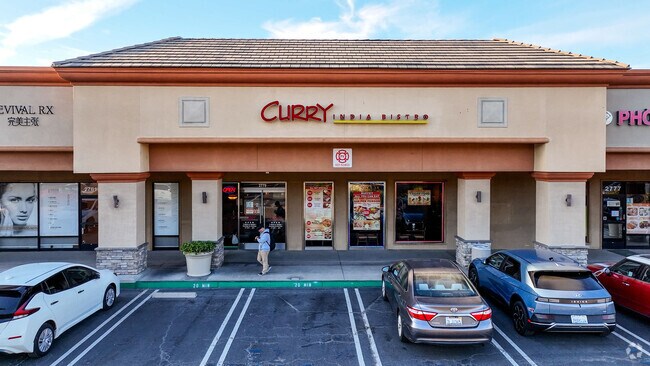 Diamond Bar has a predominantly Asian population, with Vietnamese, Indian and Chinese dining.