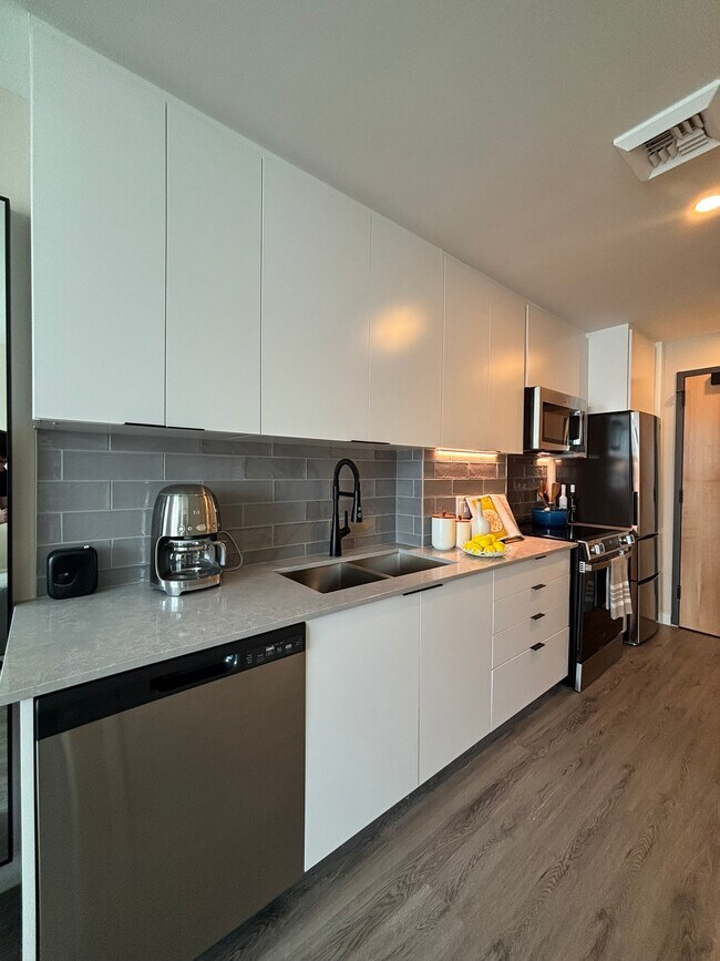 138 NE 23rd St unit B1, Miami, FL 33137 - photo 6