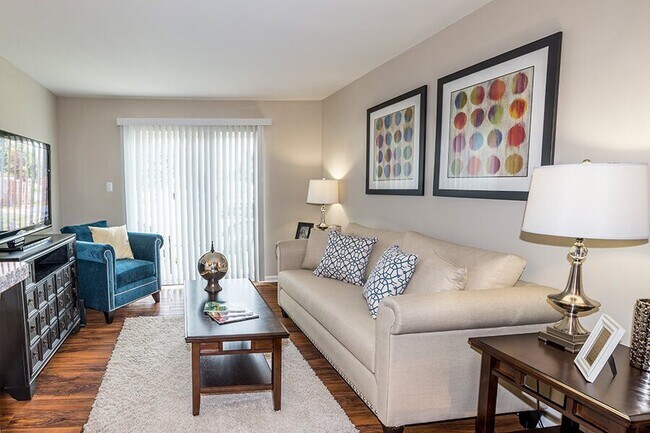 Misty Ridge, Woodbridge, VA 22191 - photo 3