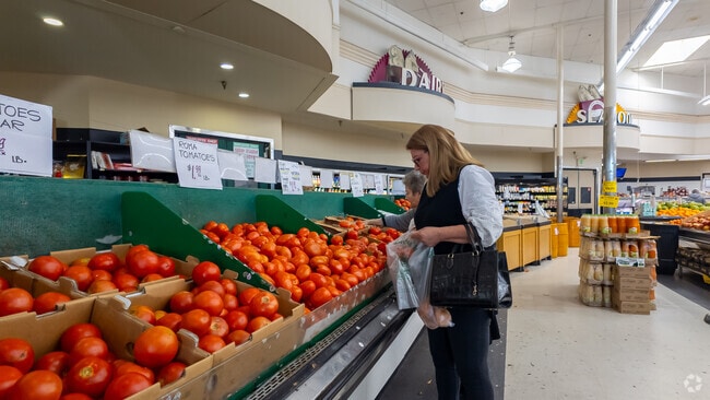 Golden Farms Market is a local favorite grocer in College Hills.
