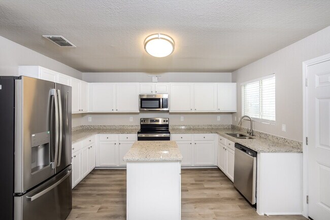 811 Rodeo Ranch, San Antonio, TX 78260 - photo 5