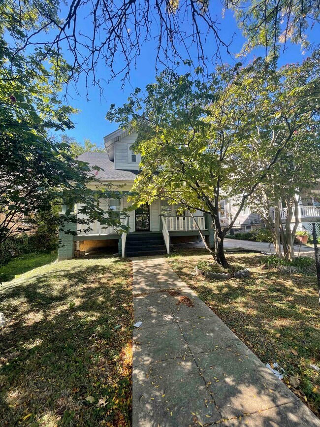 3006 S Dakota Ave NE, Washington, DC 20018