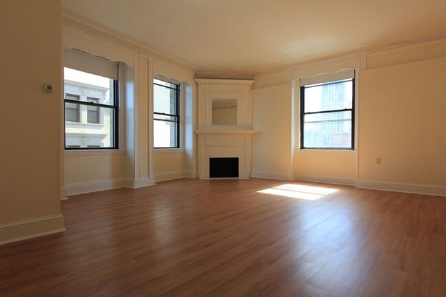 62 on the Park, Boston, MA 02116 - photo 3