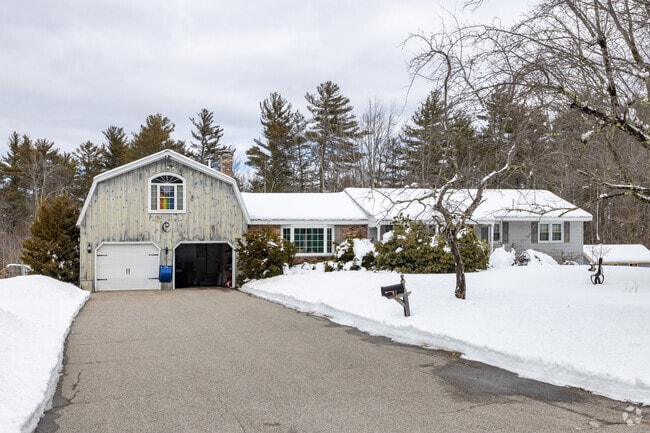 Ranch homes are typical in Lyman.