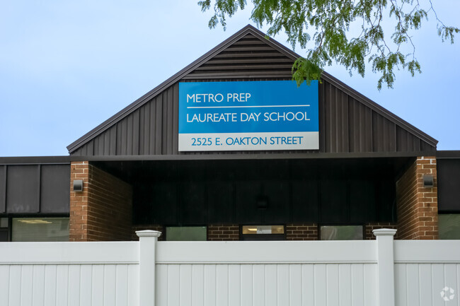 Laureate Day School serves students in the Arlington Heights community.