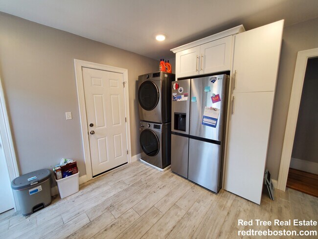 7 Elmira St unit 7, Boston, MA 02135 - photo 4