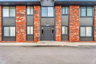 23210 Middlebelt Rd, Farmington, MI 48336