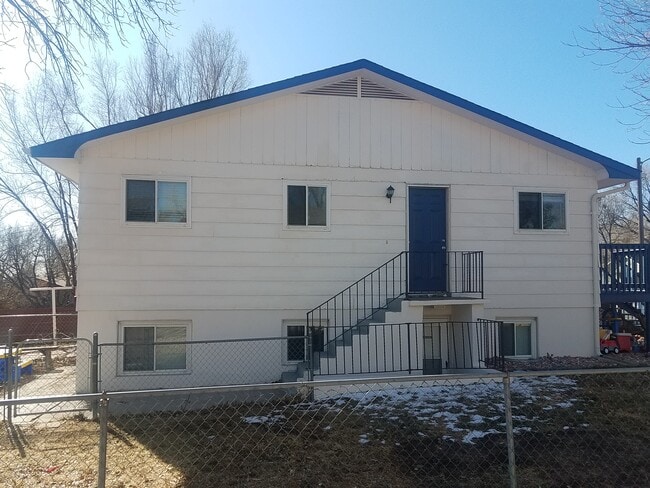 2221 Cooper Ave unit 2219 Cooper Ave Top, Colorado Springs, CO 80907 - photo 7