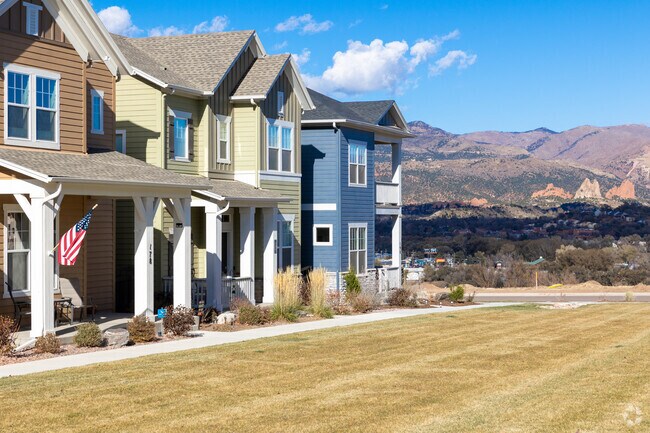 Gold Hill Mesa neighborhood offers stunning views of Garden of the Gods.