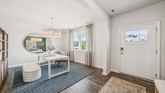 1000 Newman Rd unit 38793186, Williamsburg, VA 23188 - photo 3