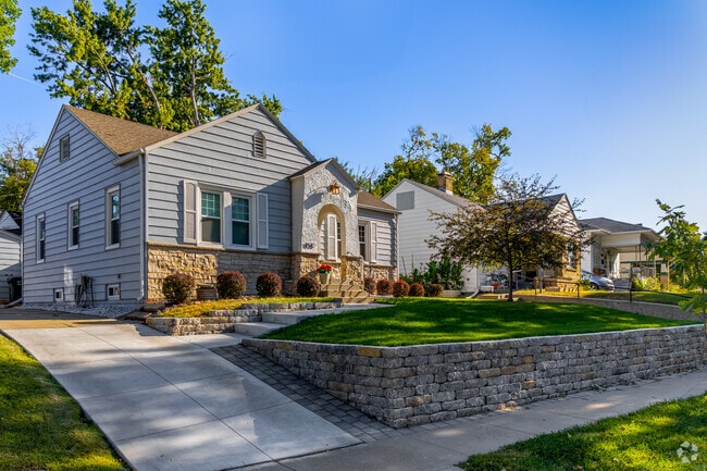 Greater South is part of the Historic Boulevards District of Lincoln, featuring historic homes.