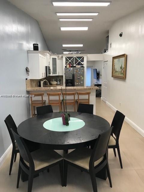 11465 NW 87th Place, Hialeah, FL 33018 - photo 2