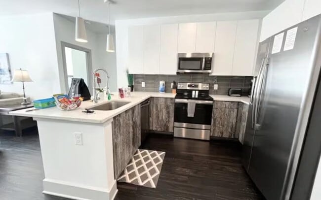 679 Edgewood Ave NE unit ID1328923P, Atlanta, GA 30307 - photo 5