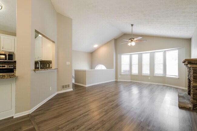 1030 Sycamore Summit, Sugar Hill, GA 30518 - photo 5