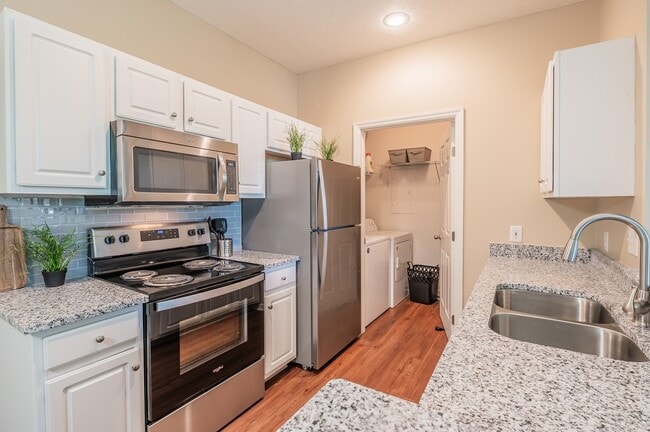 The Preserve at Beckett Ridge Apartments and Townhomes, West Chester, OH 45069 - photo 2