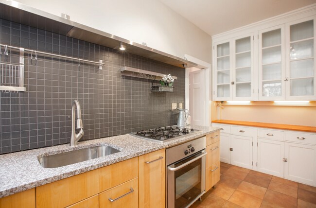 C3 kitchen
