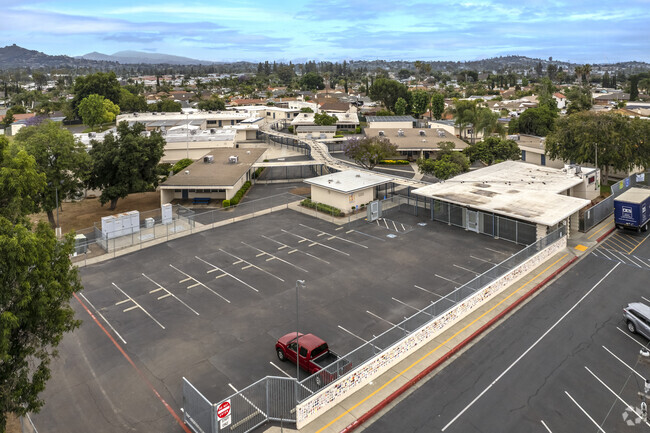 An elevated view shows the Glen View Elementary School campus in Escondido.