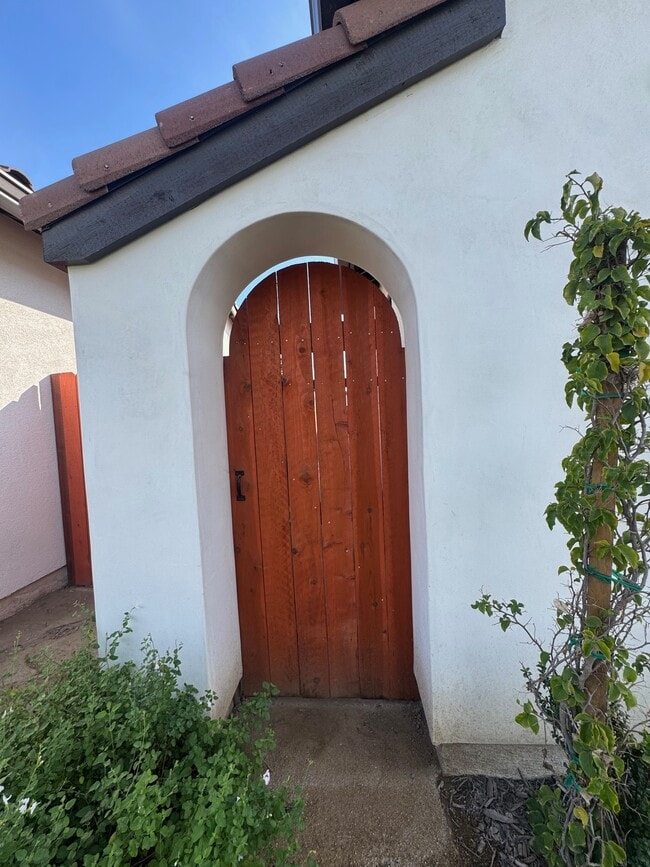 1101 W 2nd St, Oxnard, CA 93030 - photo 4