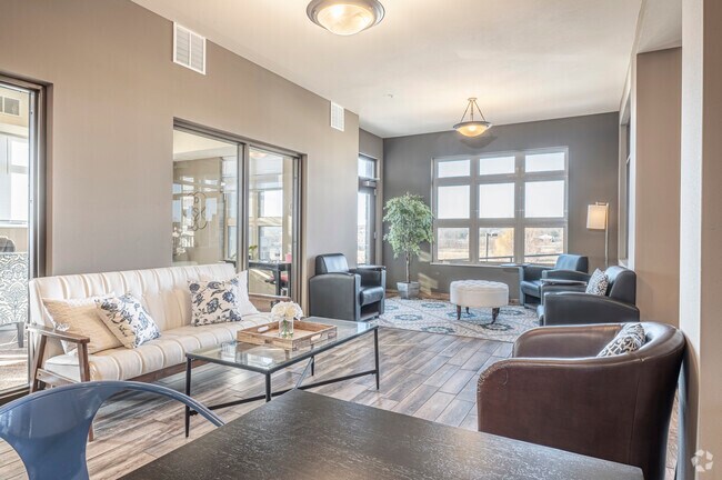 Ten35 West, Verona, WI 53593 - photo 5