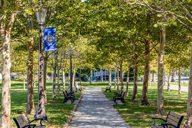 Nearby to Northeast South Bend is the campus of South Bend's renowned Notre Dame University.
