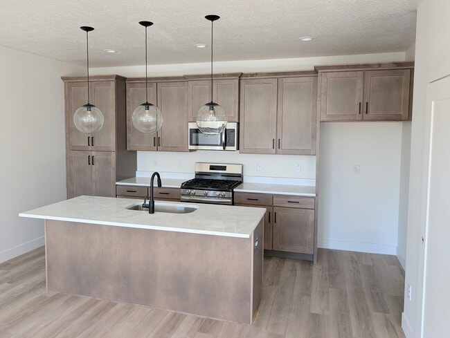 6978 W Terraine Rd, West Jordan, UT 84081 - photo 3