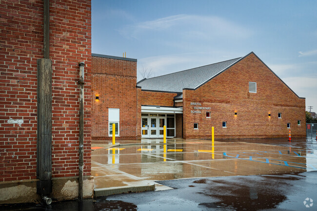 Bristol Elementary has a student-teacher ratio of 13 to 1.