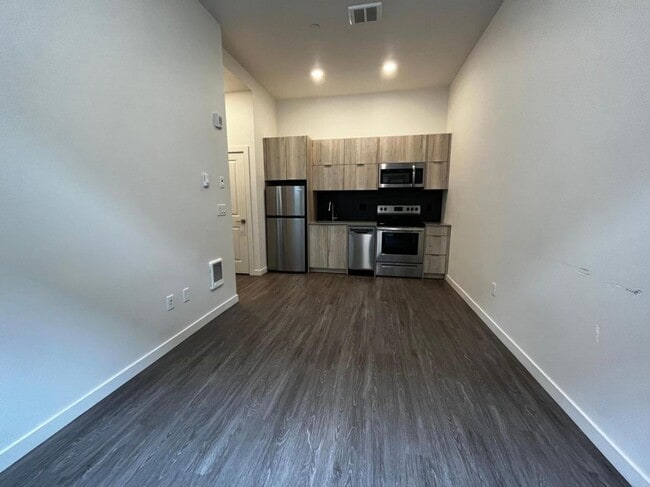 MF 16 - N. Sumner, Portland, OR 97217 - photo 4