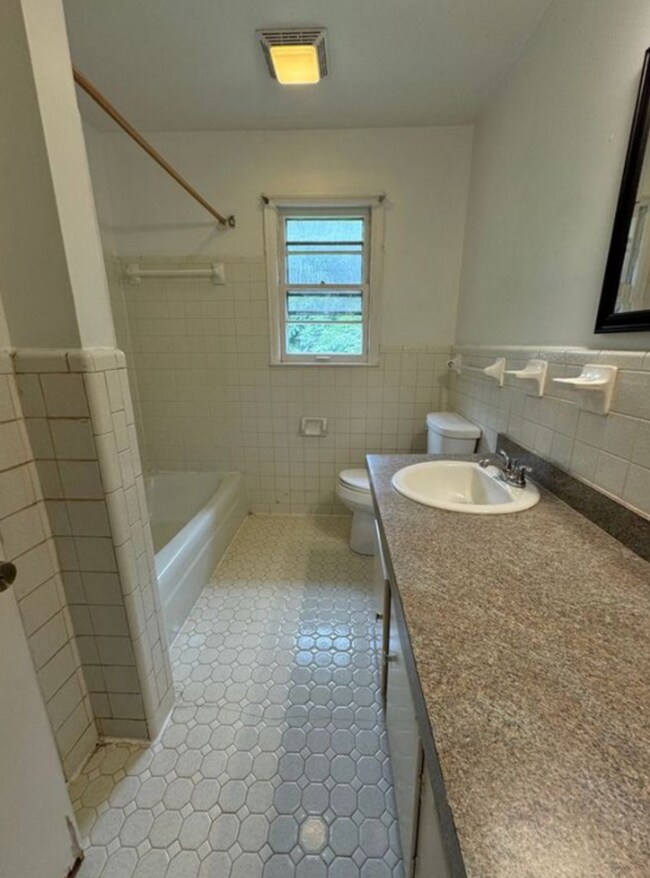 9826 Village Hwy unit 2, Concord, VA 24538 - photo 6