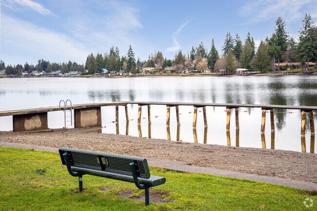 Allan Yorke Park offers space for water and land activities for everyone.