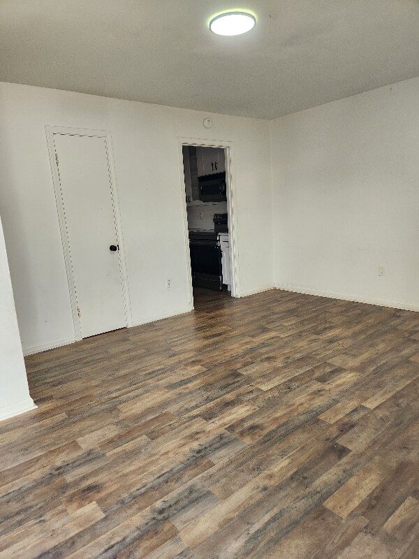 4835 N Old Laurens Rd unit G, Gray Court, SC 29645 - photo 3