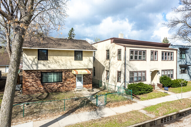 There are many Two-Story home options in the St. Anthony West neighborhood.